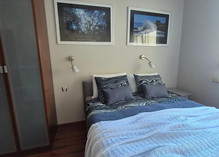 Lägenhet Karkonoska Z Garazem Wrocław