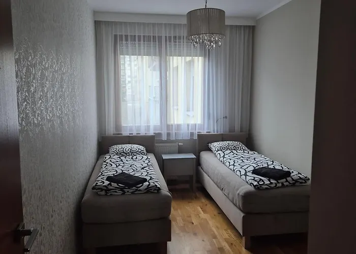 Karkonoska Z Garazem * Wrocław