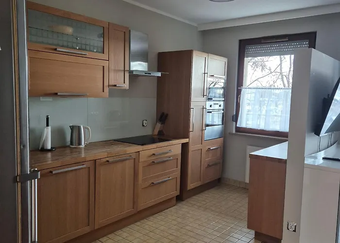 Lägenhet Karkonoska Z Garazem