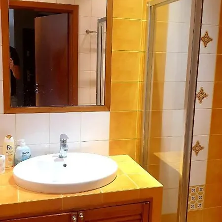 Apartmán Karkonoska Z Garazem Vratislav