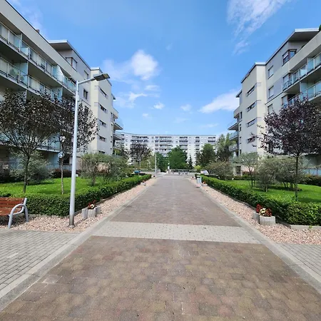 Karkonoska Z Garazem アパート ヴロツワフ